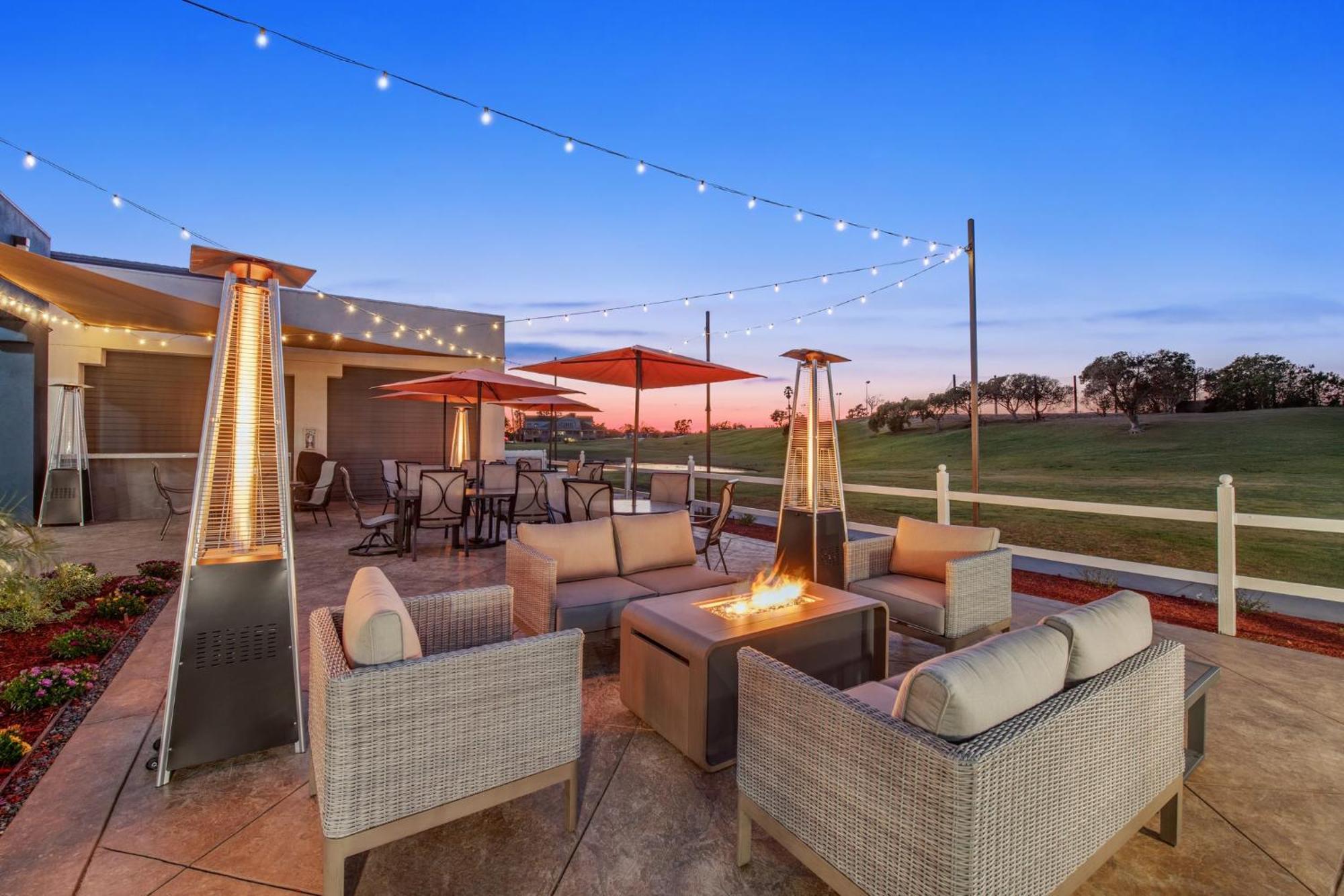 Staybridge Suites Oxnard - River Ridge By Ihg Zewnętrze zdjęcie